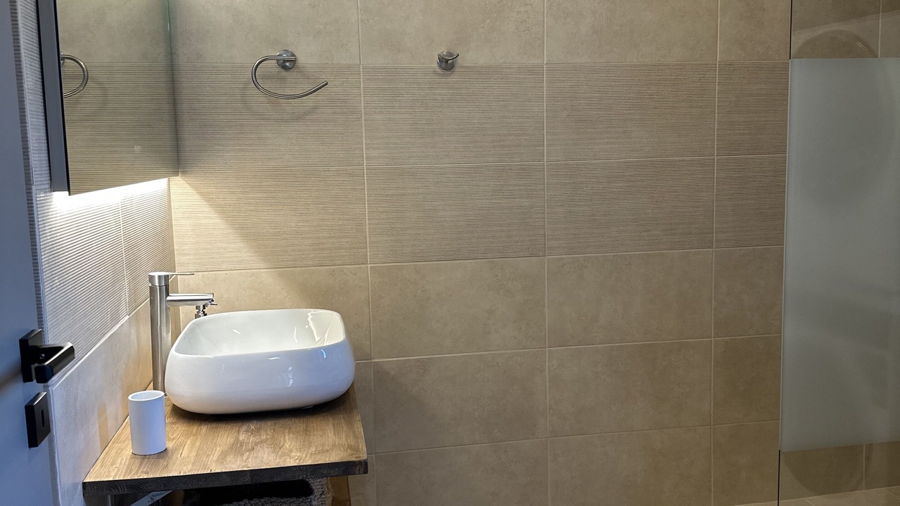 Photo of Bathroom in Kerameikos