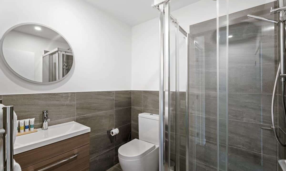 Photo of Bathroom in Albert Town