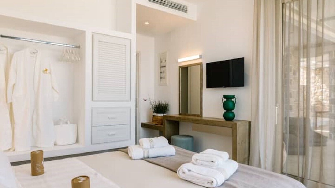 Photo of Bedroom in Menetai