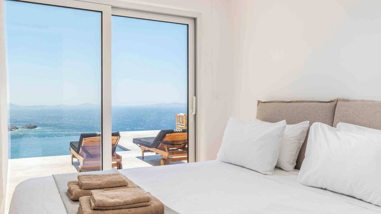Photo of Bedroom in Houlakia