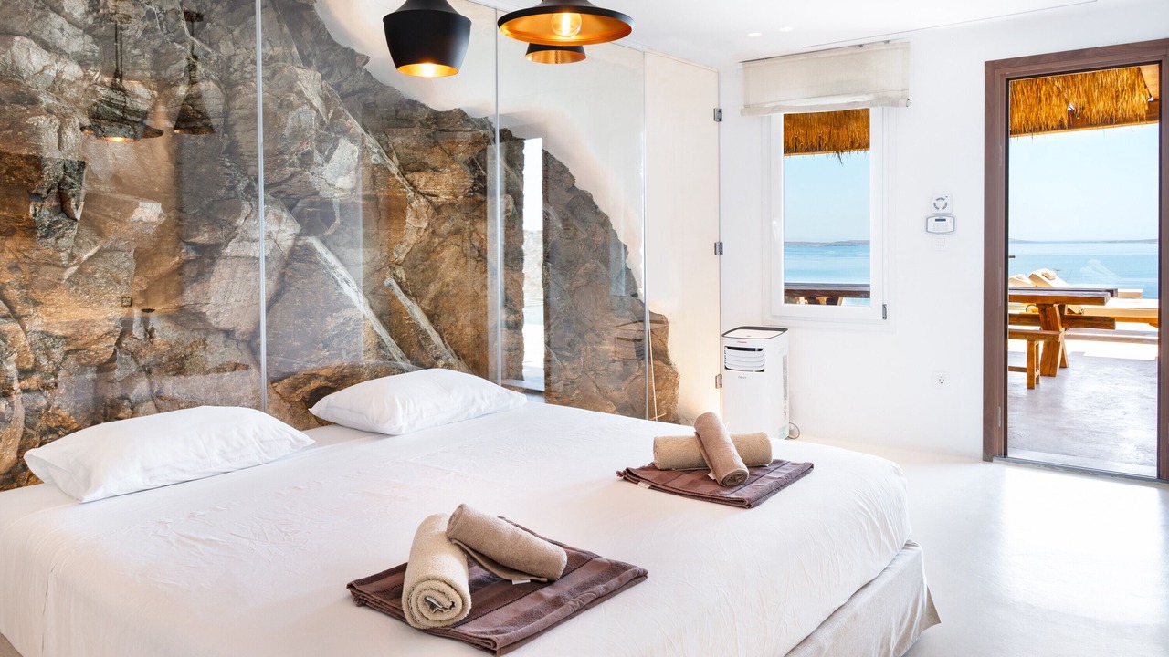 Photo of Bedroom in Houlakia