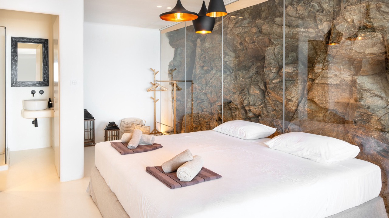 Photo of Bedroom in Houlakia