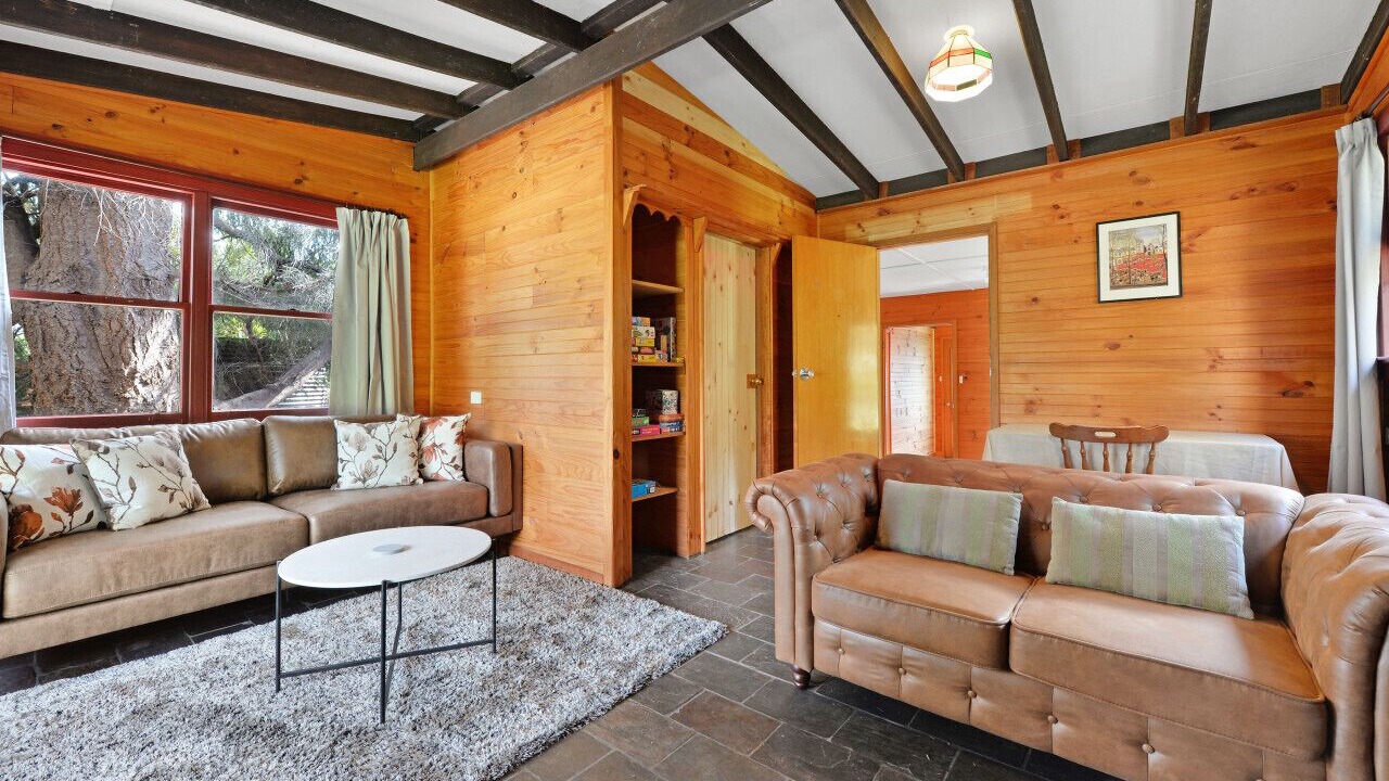 Photo of Livingroom in Gray
