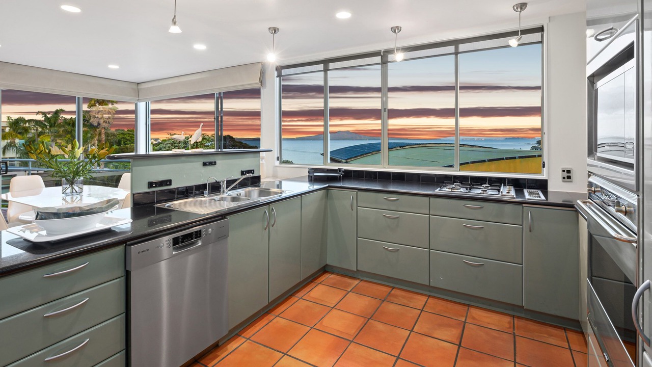 Photo of Kitchen in Castor Bay