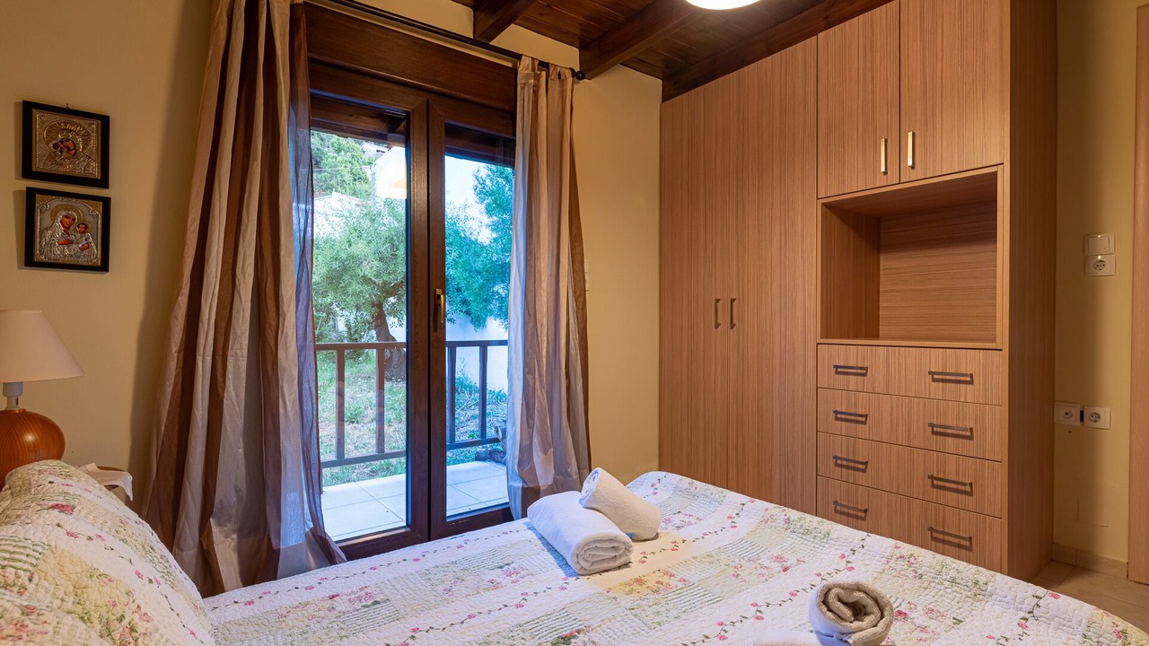 Photo of Bedroom in Marmaketon