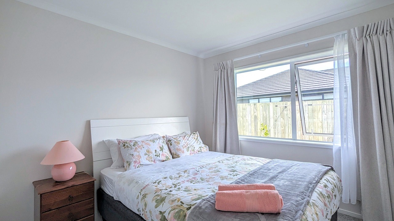 Photo of Bedroom in Owhata
