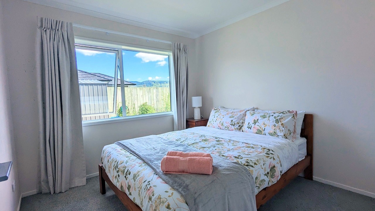 Photo of Bedroom in Owhata