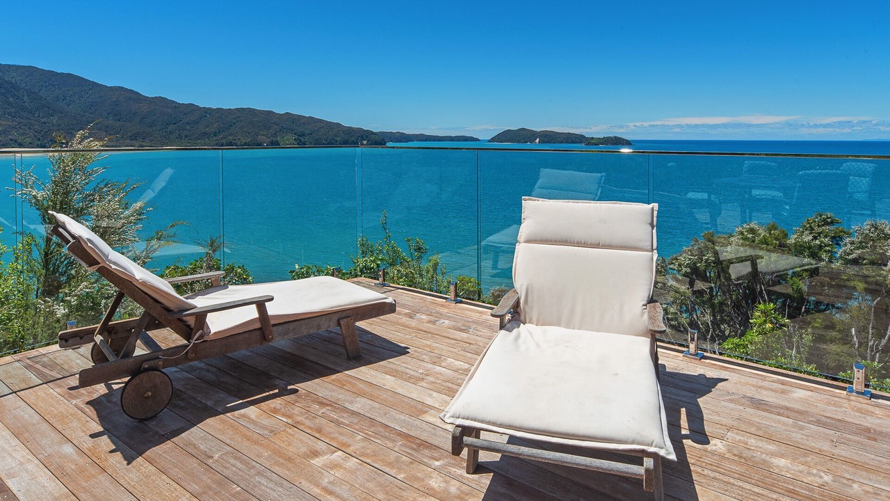 Photo of Patio Balcony in Ngaio Bay