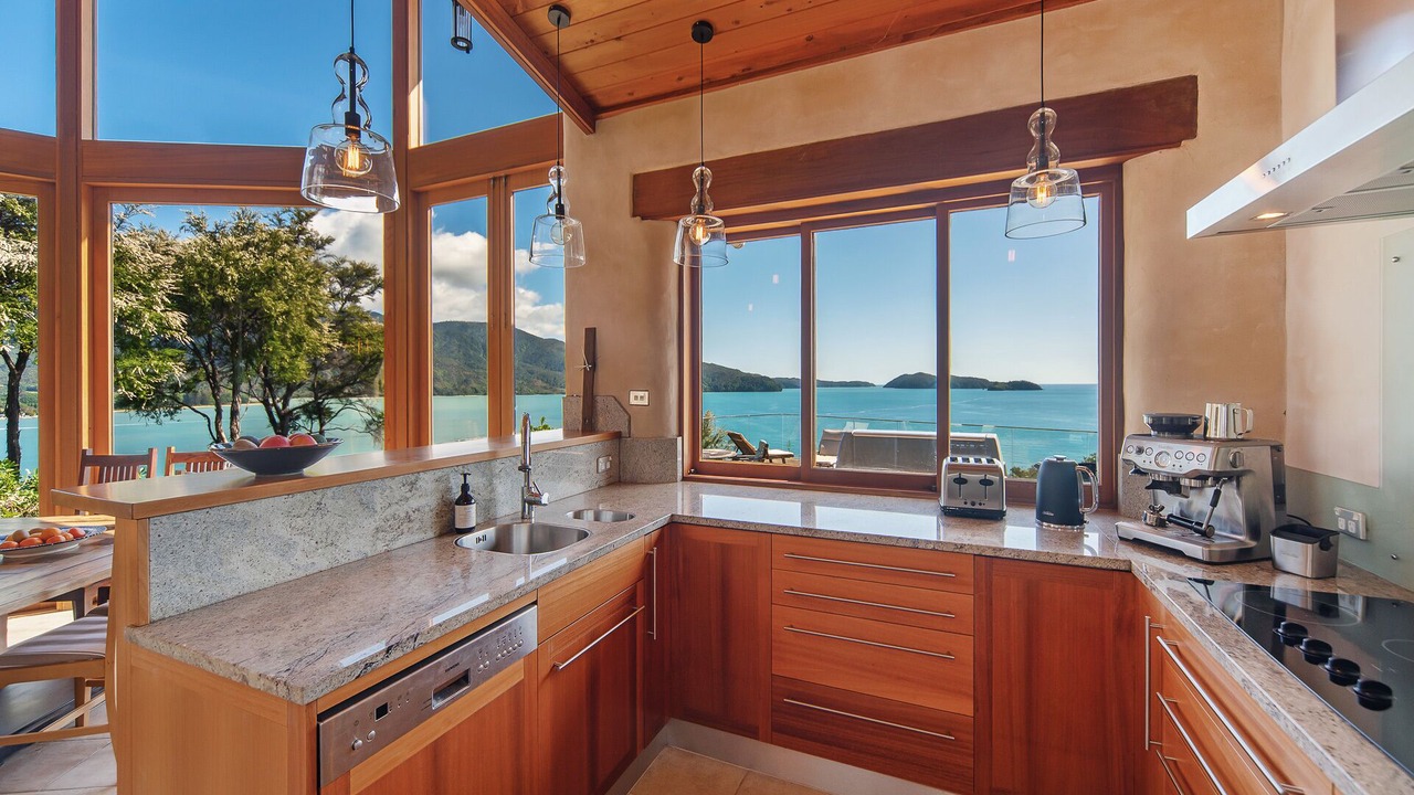 Photo of Kitchen in Ngaio Bay
