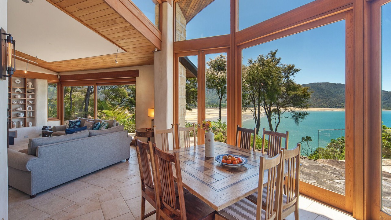 Photo of Outdoor in Ngaio Bay