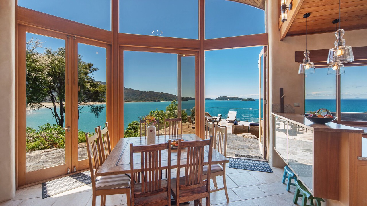 Photo of Others in Ngaio Bay