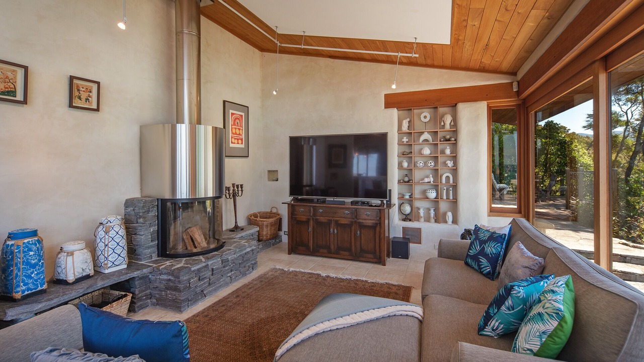 Photo of Livingroom in Ngaio Bay