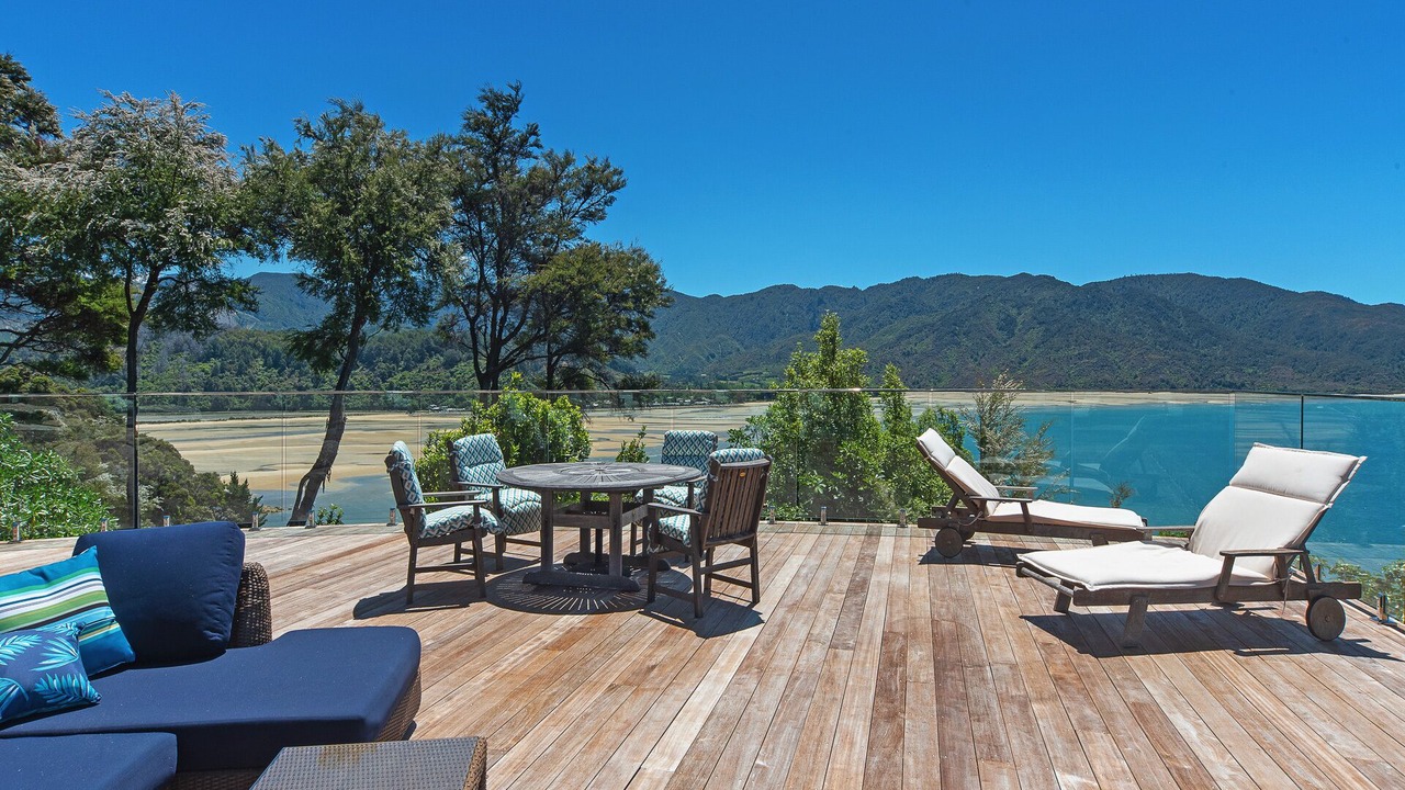 Photo of Outdoor in Ngaio Bay