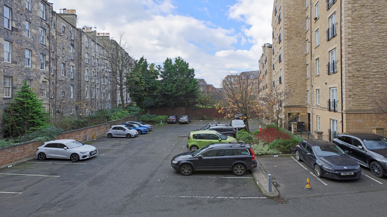 Photo of Outdoor in New Town