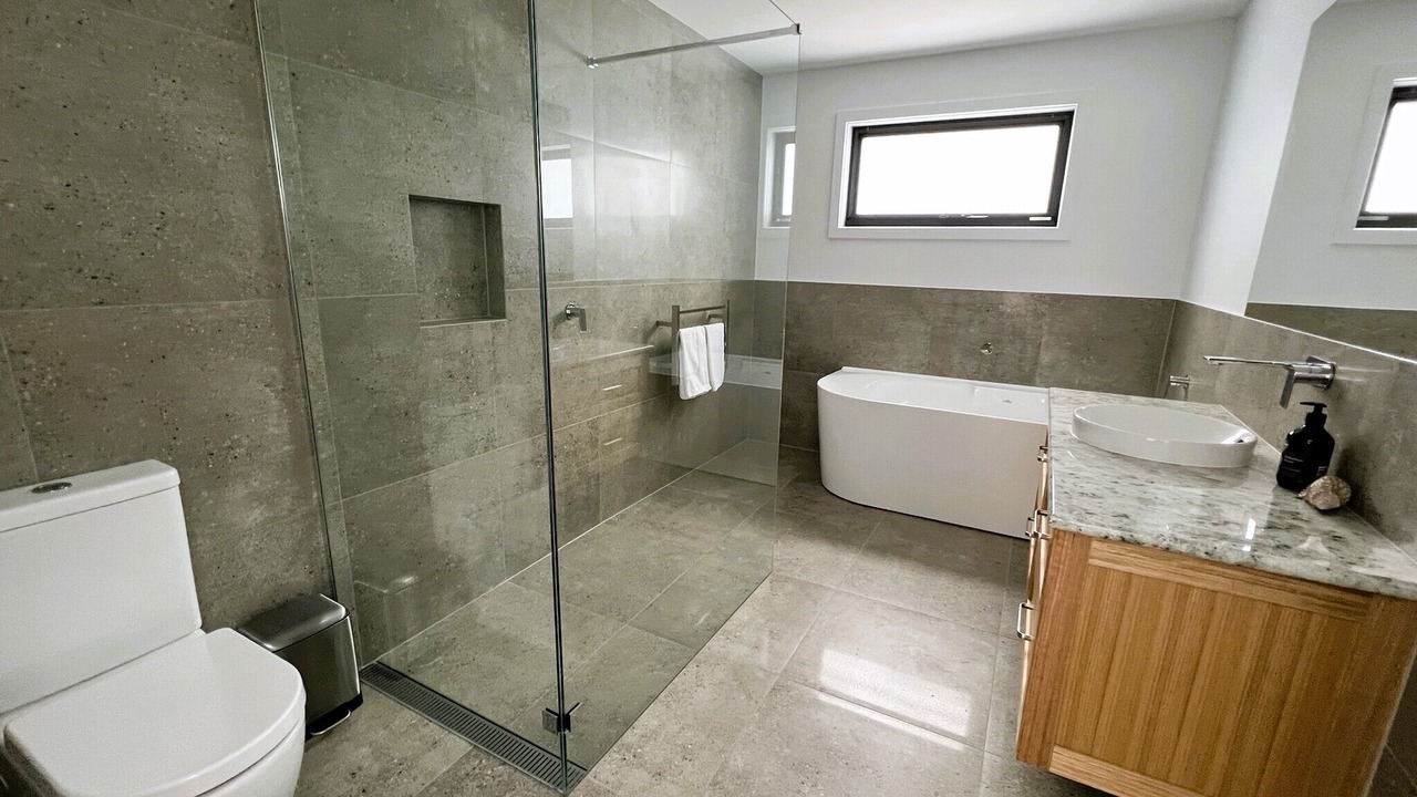 Photo of Bathroom in Binalong Bay