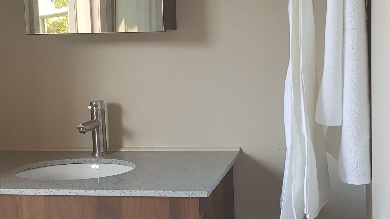 Photo of Bathroom in Ngunguru