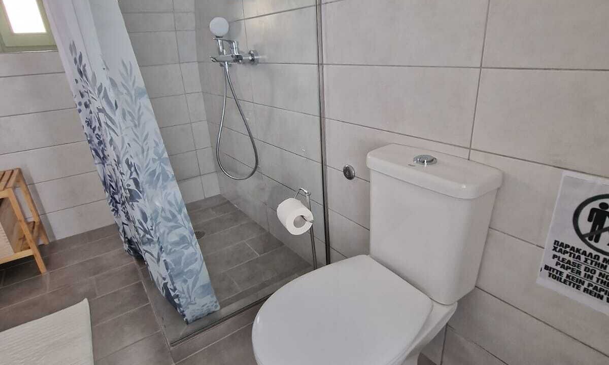 Photo of Bathroom in Leonidio