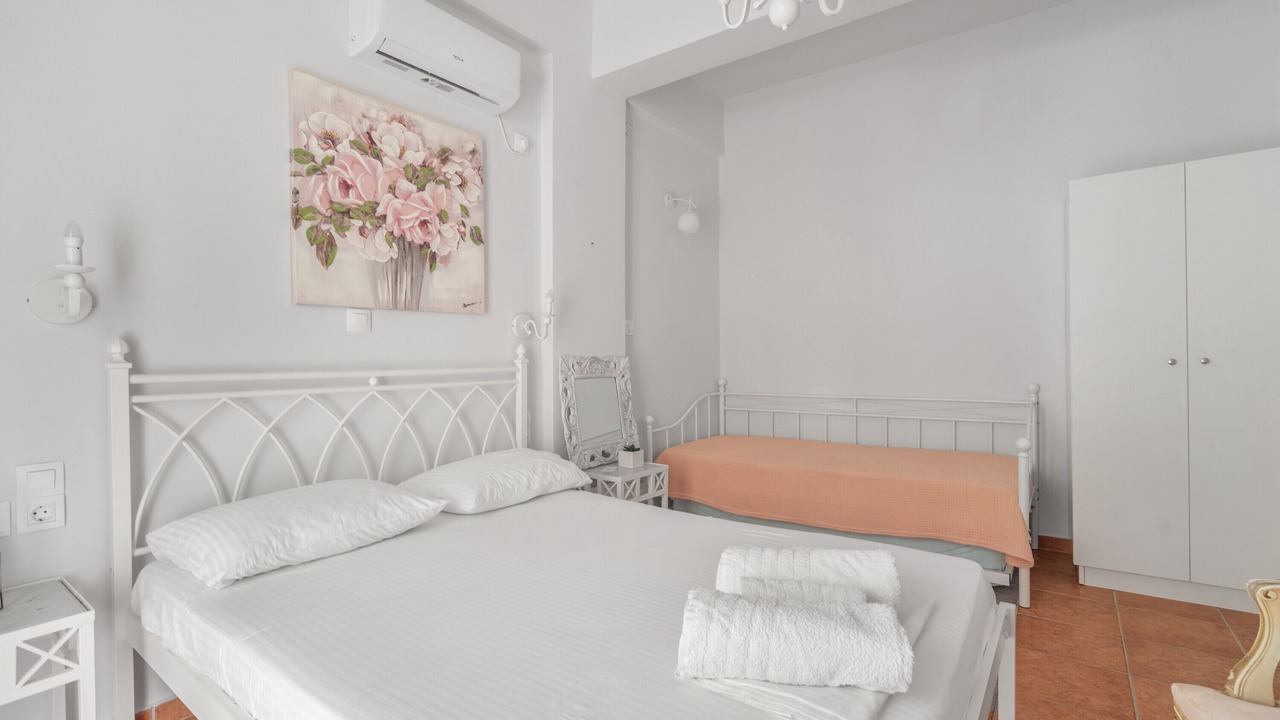 Photo of Bedroom in Kalata