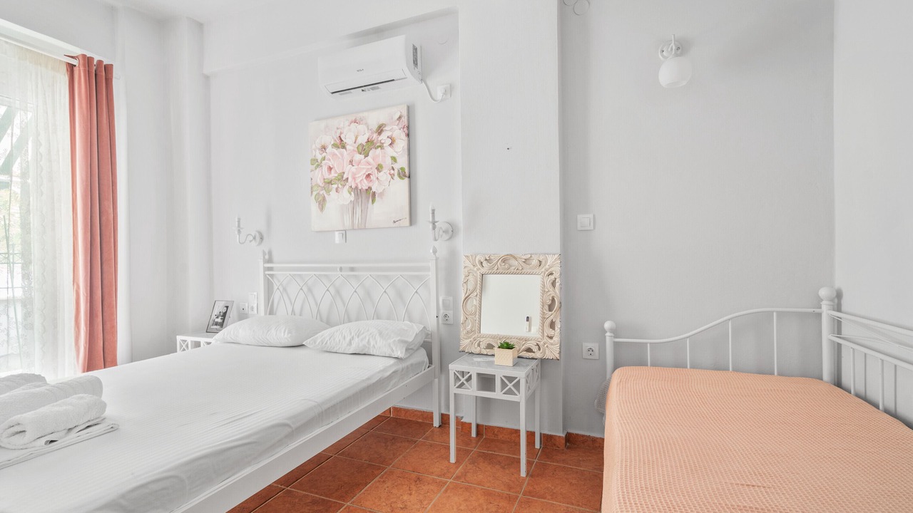 Photo of Bedroom in Kalata
