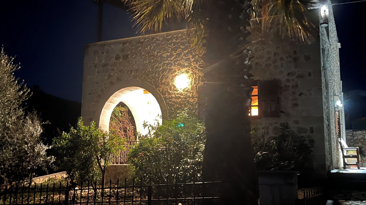 Photo of Outdoor in Makhairoi