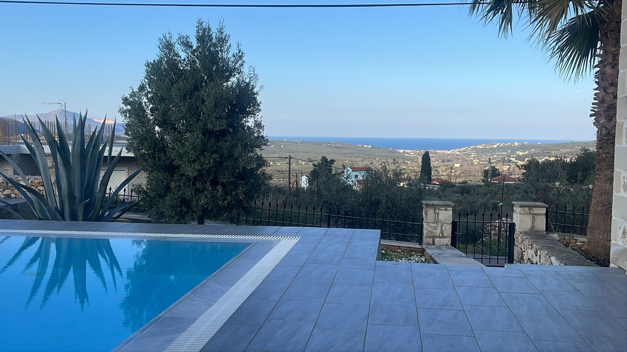 Photo of Outdoor in Makhairoi