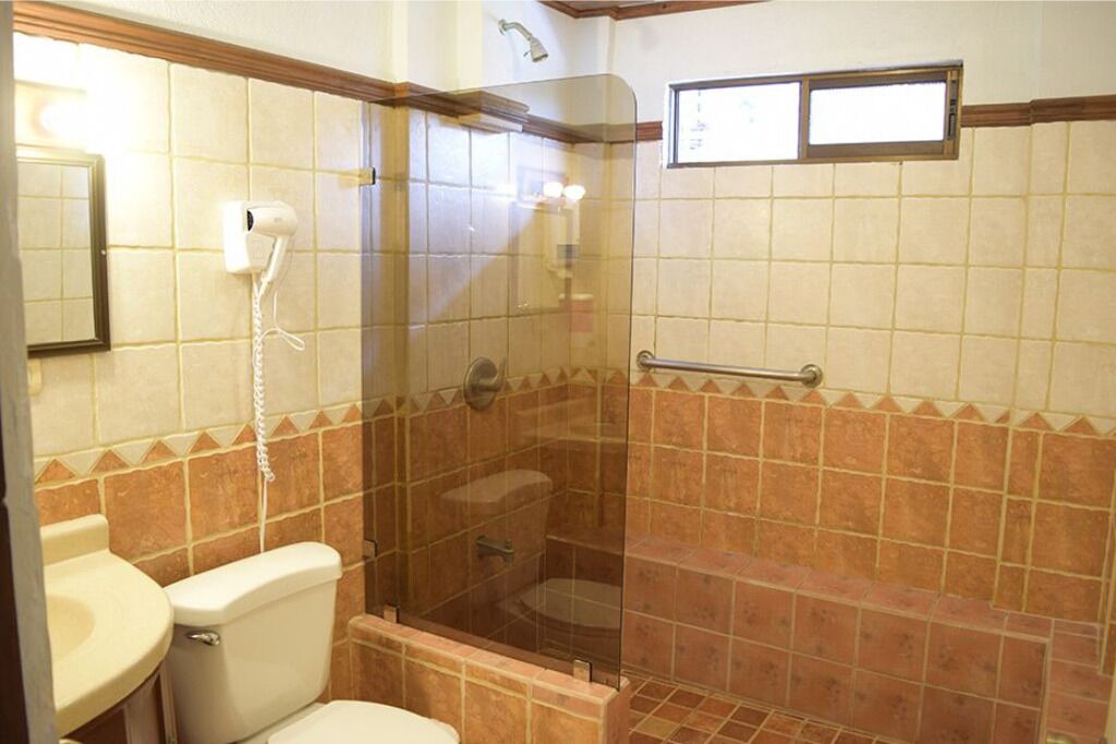 Photo of Bathroom in San Pedro