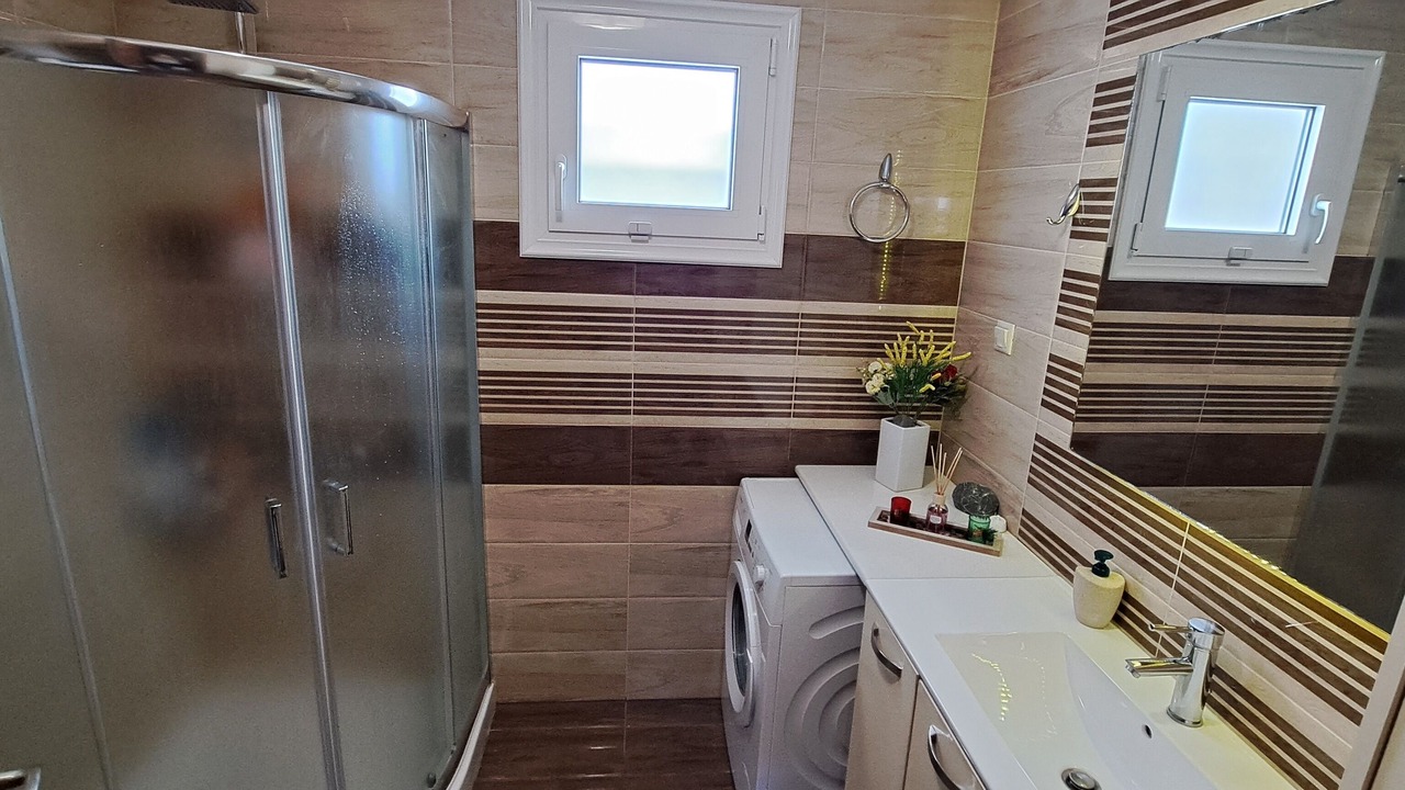 Photo of Bathroom in Malia