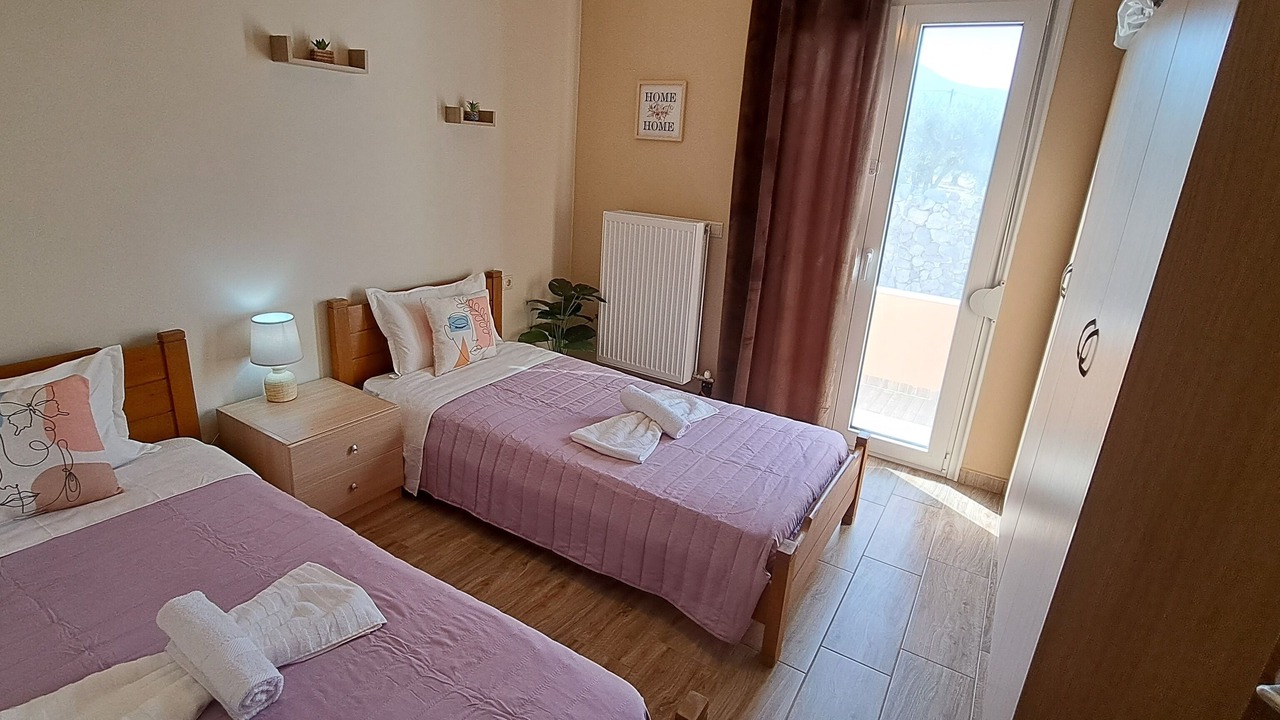 Photo of Bedroom in Malia
