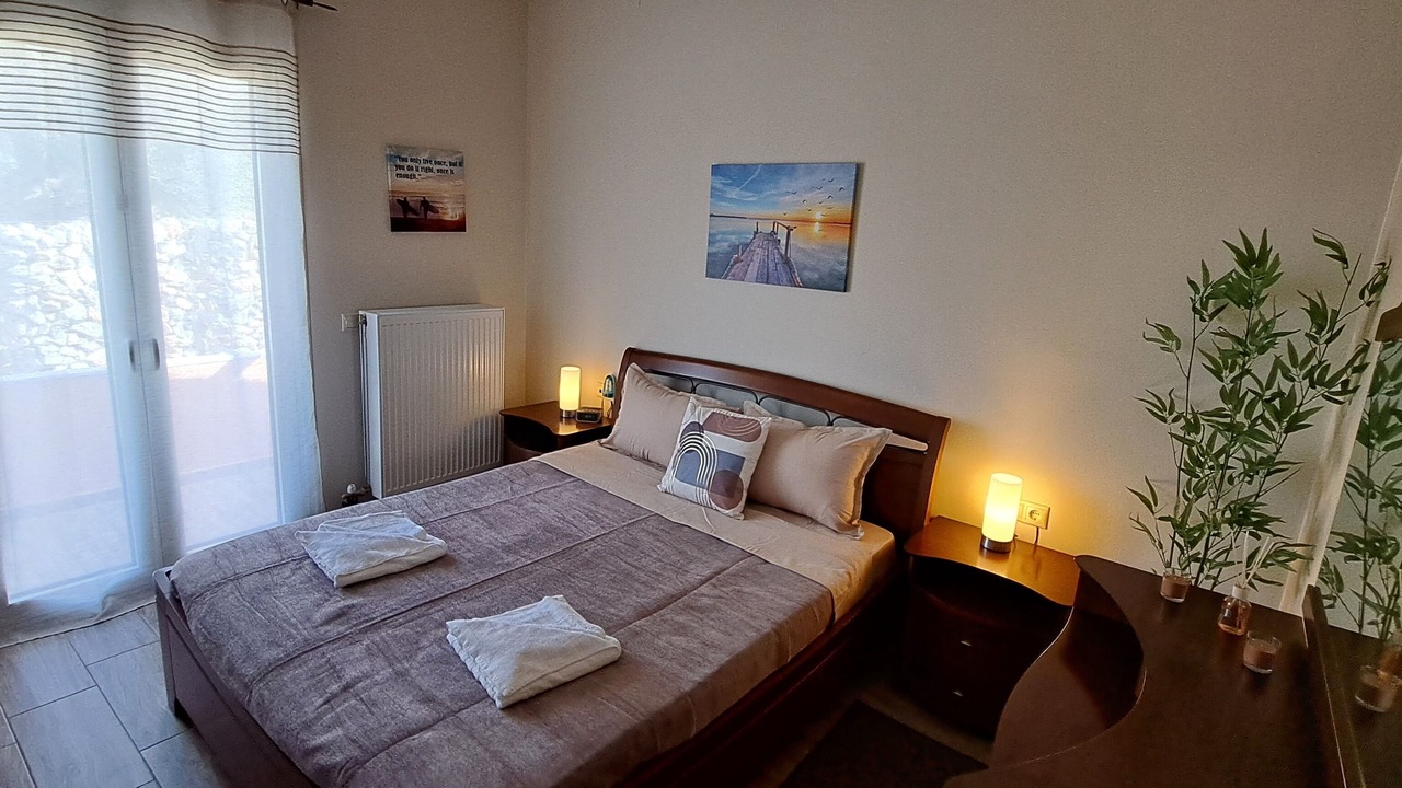 Photo of Bedroom in Malia