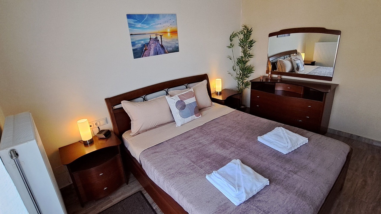 Photo of Bedroom in Malia
