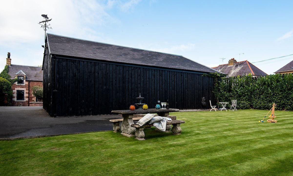 Photo of Outdoor in Kelso