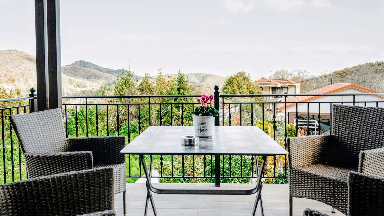 Photo of Outdoor in Mavromati
