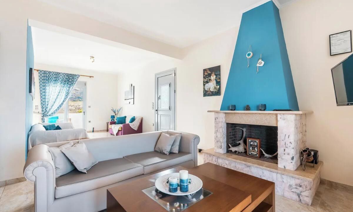Photo of Livingroom in South Rhodes