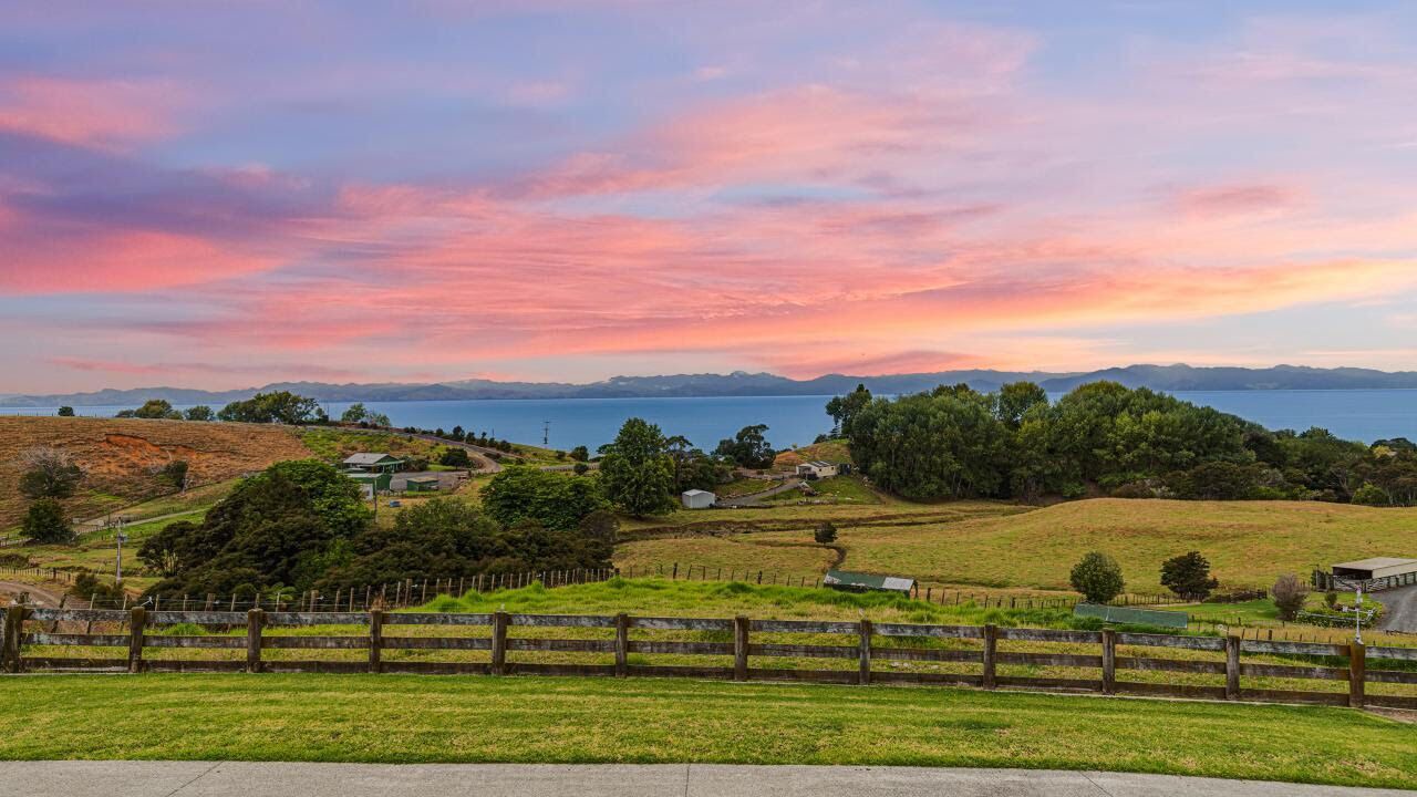 Photo of Outdoor in Whakatiwai