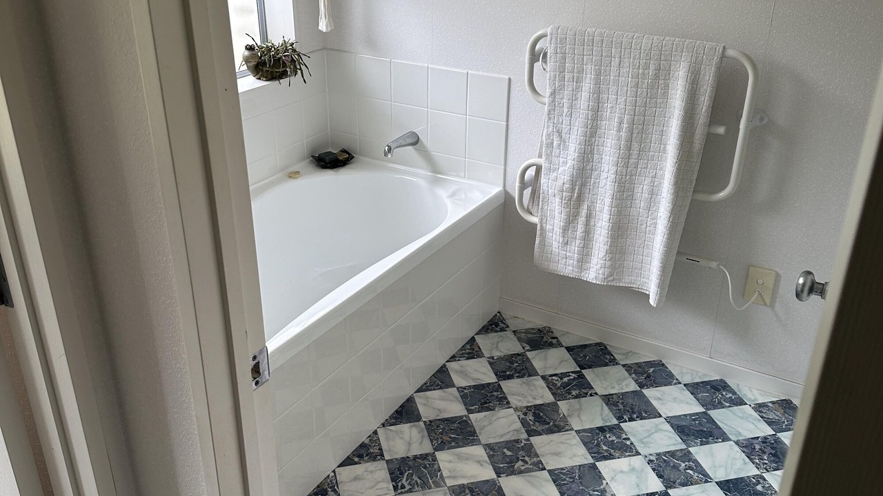 Photo of Bathroom in Whakatiwai
