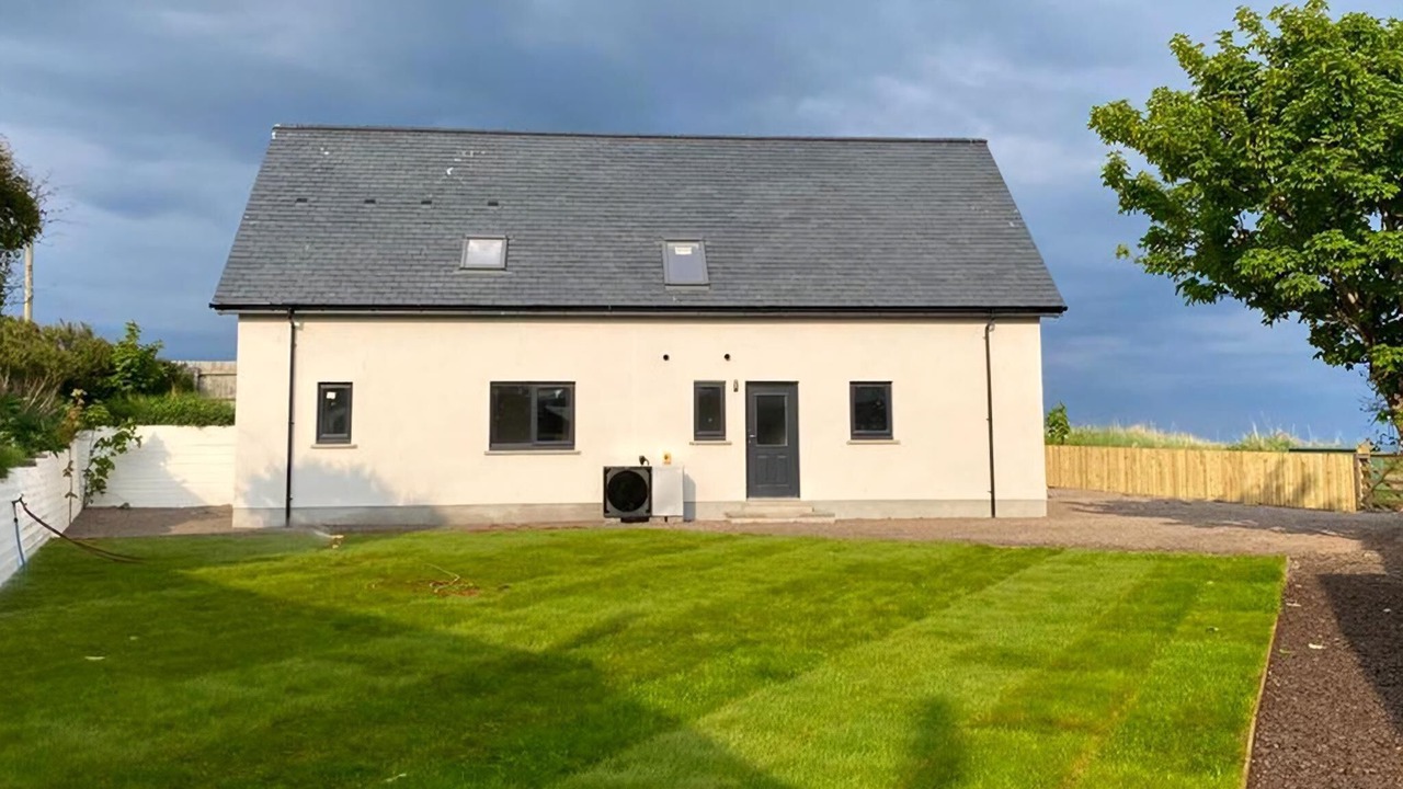 Photo of Outdoor in Tain