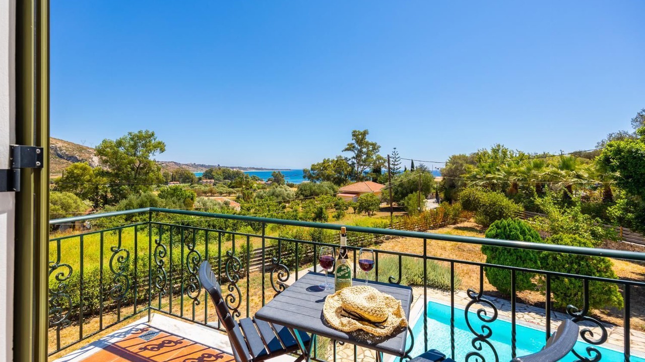 Photo of Patio Balcony in Kateleios