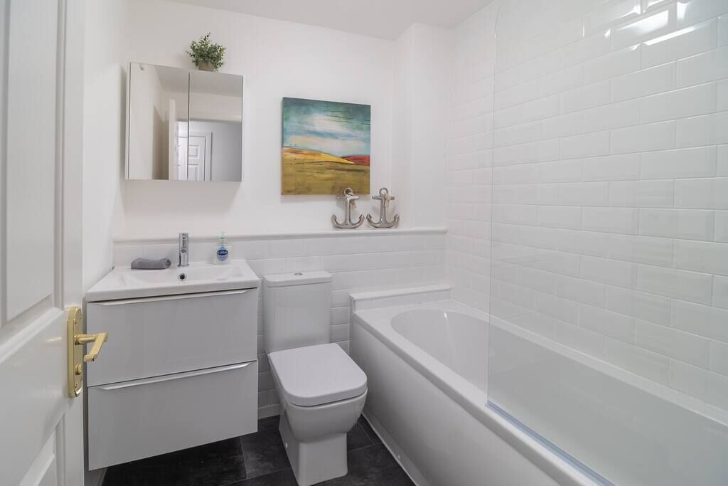Photo of Bathroom in Glasgow Westend