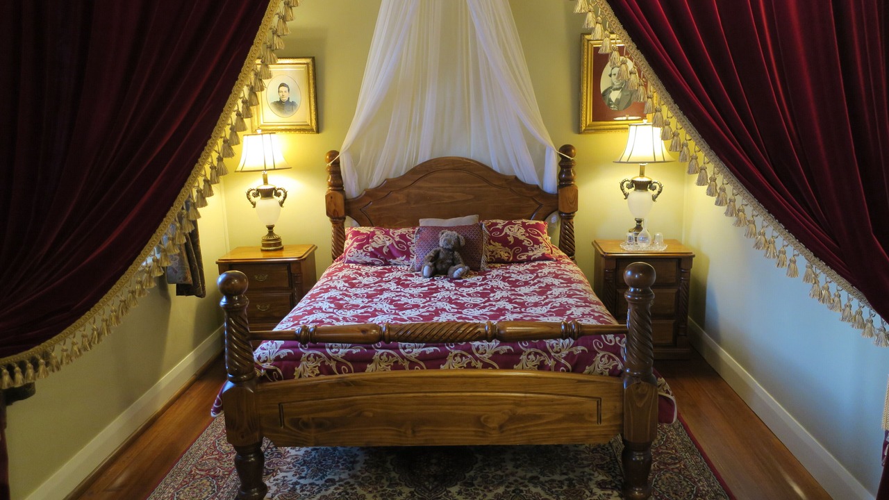Photo of Bedroom in Deloraine