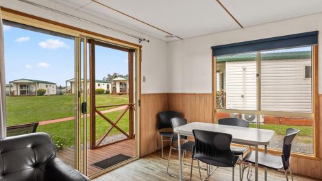 Photo of Livingroom in East Devonport