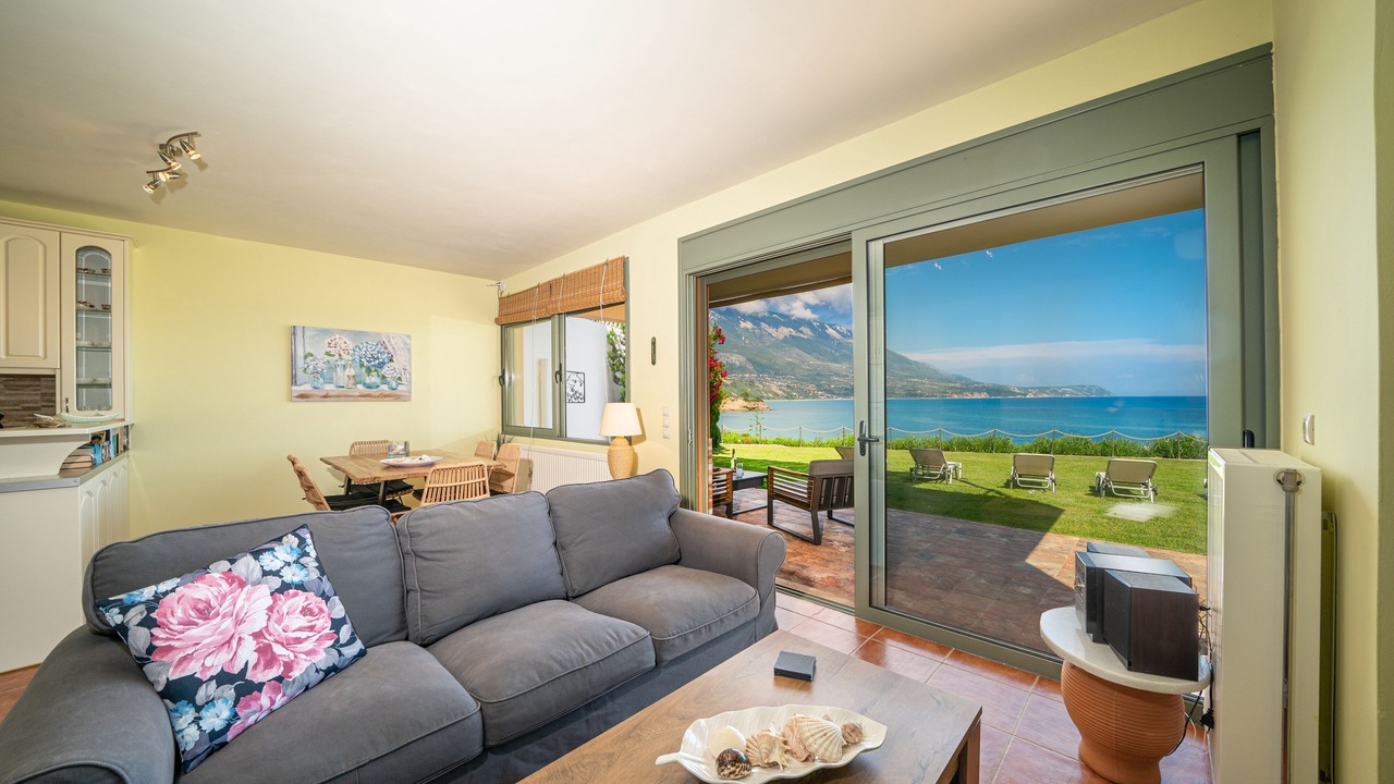 Photo of Livingroom in Karavados