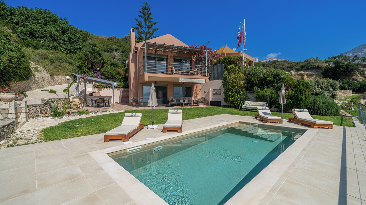 Photo of Outdoor in Karavados