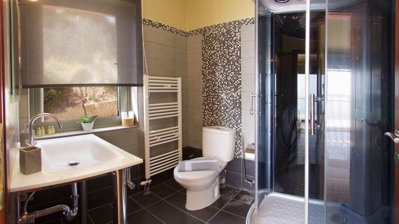 Photo of Bathroom in Karavados