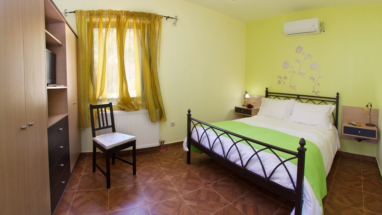 Photo of Bedroom in Karavados