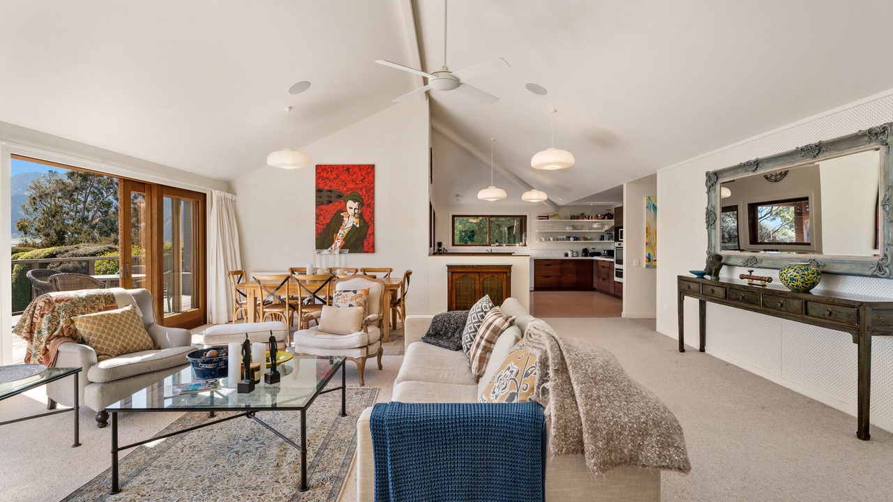 Photo of Livingroom in Lake Hawea
