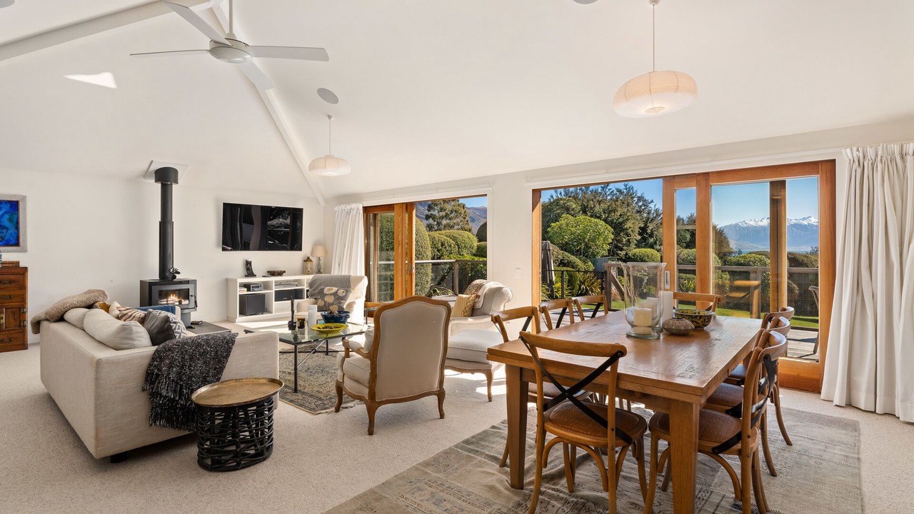 Photo of Livingroom in Lake Hawea