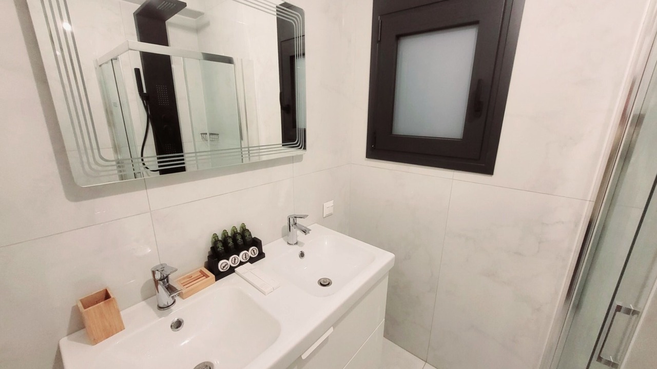 Photo of Bathroom in Kinosargous