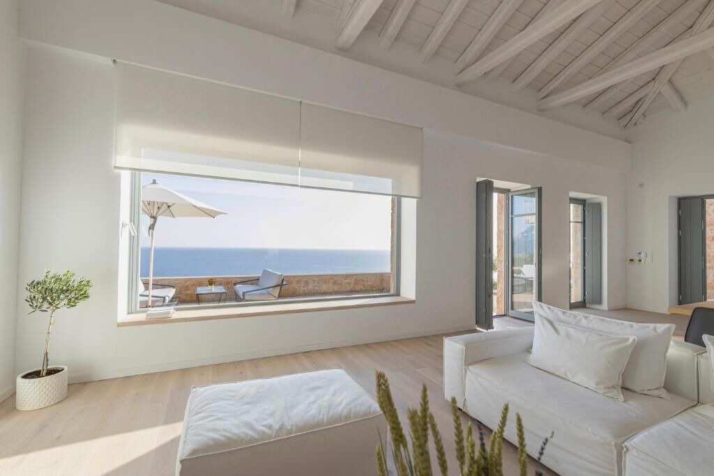 Photo of Livingroom in Lefktron
