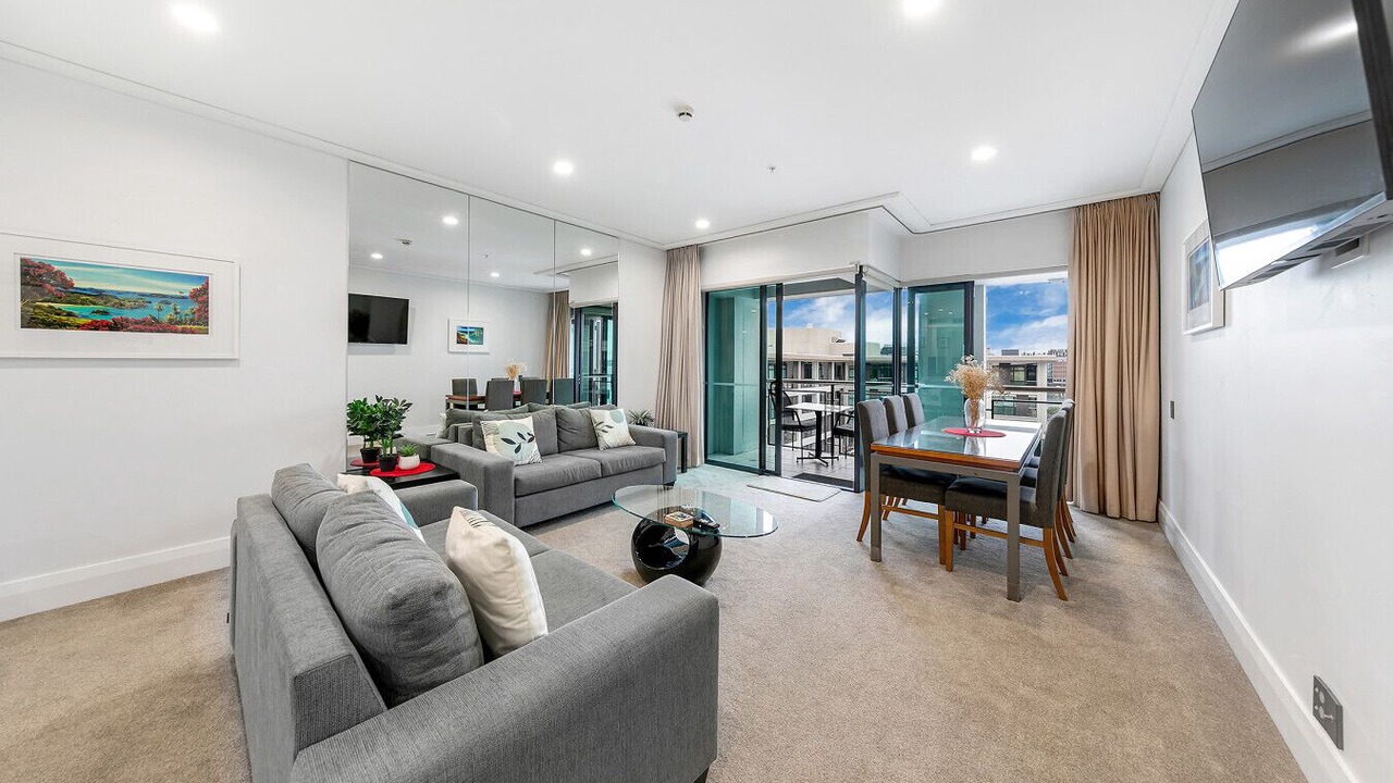 Photo of Livingroom in Auckland Central Business District