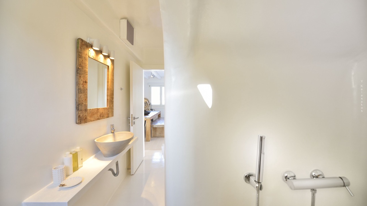 Photo of Bathroom in Kanalia